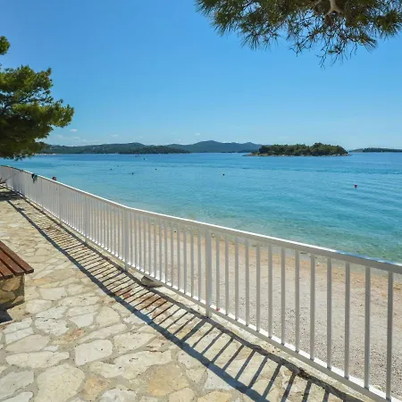 Daire Milin-1 By Interhome Jezera